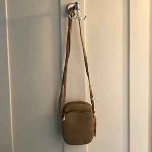 Mali + lili crossbody purse